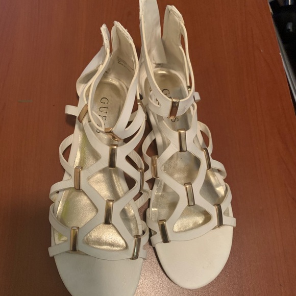 White guess sandals in like new condition. - Picture 2 of 4